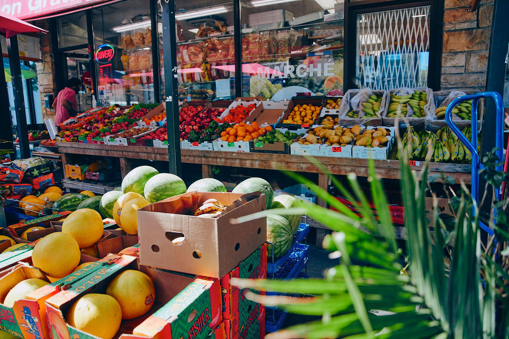 Photo 01 - Petit Maghreb ((Villeray–Saint-Michel–Parc-Extension).jpg (401 KB)